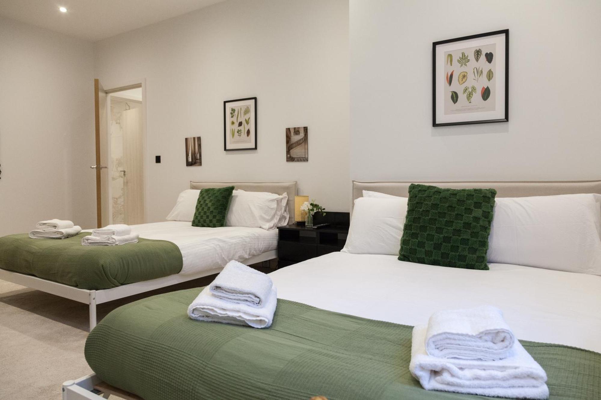 Апартаменты Grand - 2-bedrooms - Sleeps 6 Comfortably - Perfect For Families - Contractors - Professionals