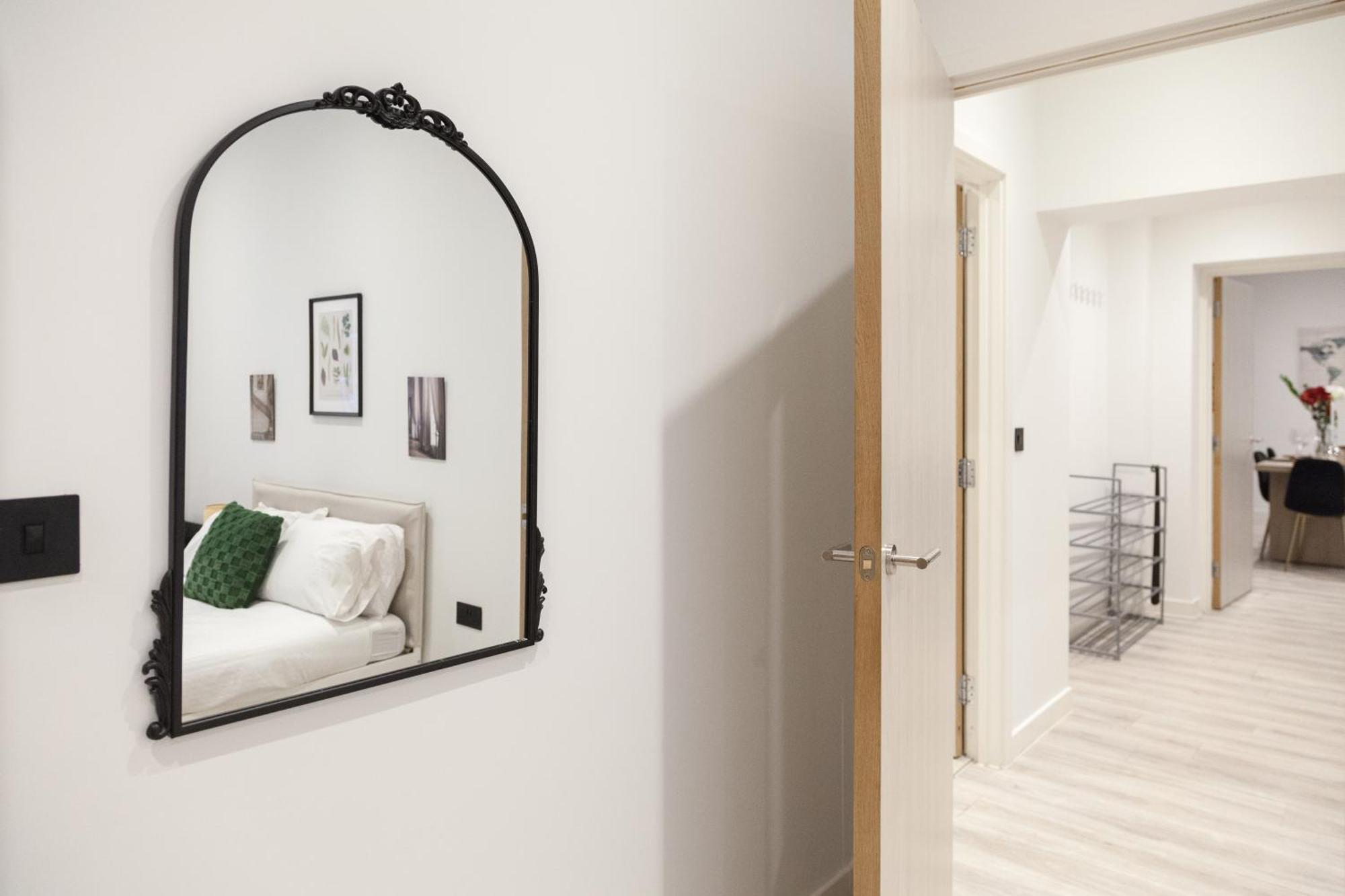 Апартаменты Grand - 2-bedrooms - Sleeps 6 Comfortably - Perfect For Families - Contractors - Professionals Лидс
